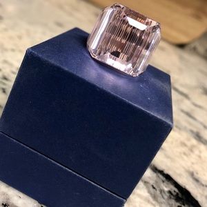 Pink Crystal Swarovski Ring - Size 7 💕